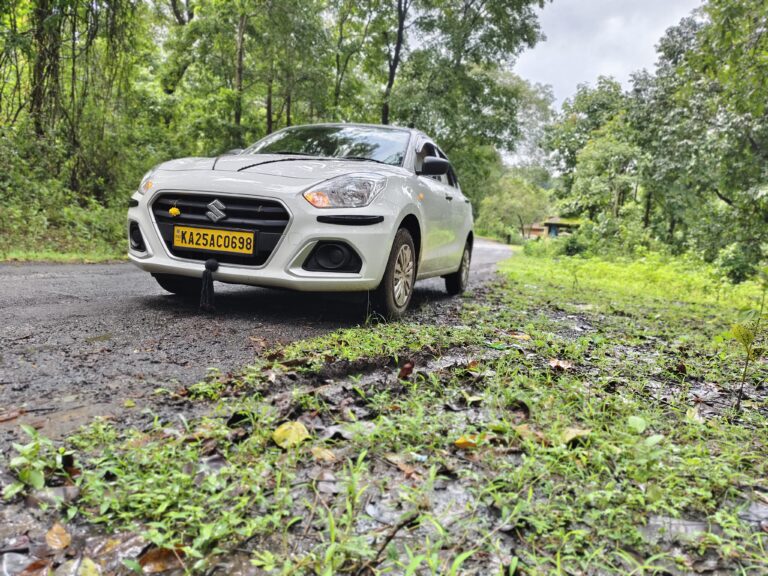 AC Sedan for Hubli Local & Outstation