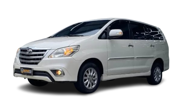Aksh Cabs Innova taxi service in Hubli for reliable outstation travel.